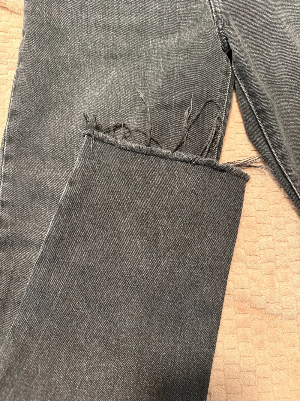 Levi’s Women’s High Waisted Black Distressed Straight-Leg Jeans